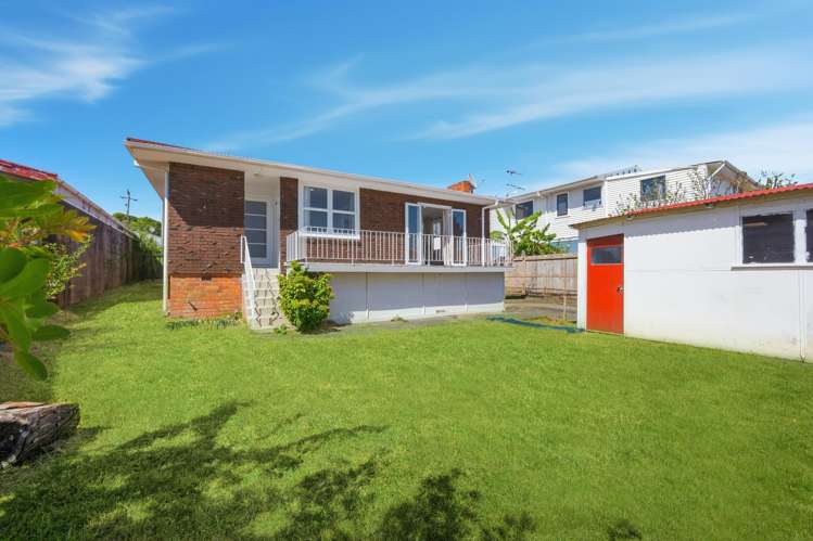 12 Keats Place Blockhouse Bay_23