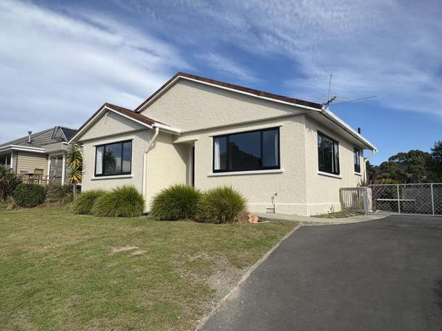 Renovated Charm With Sea Views