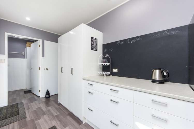 15 Pitcher Place Glen Eden_4