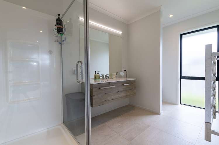 64 Kingdon Street Leamington_11