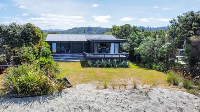 72 Bishop Road Parapara_1