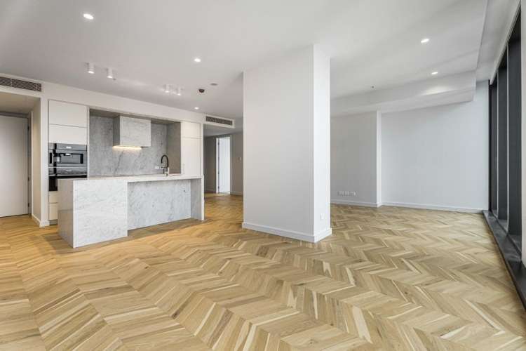 3802/51 Albert Street 10015_2