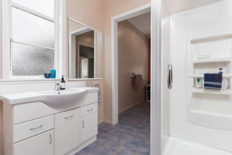 663 Chester Road Carterton_10