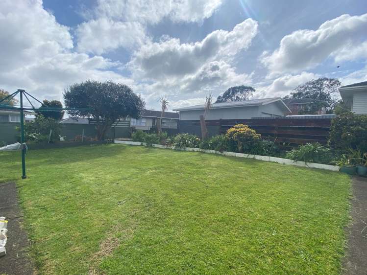 48 Hobart Crescent Wattle Downs_15