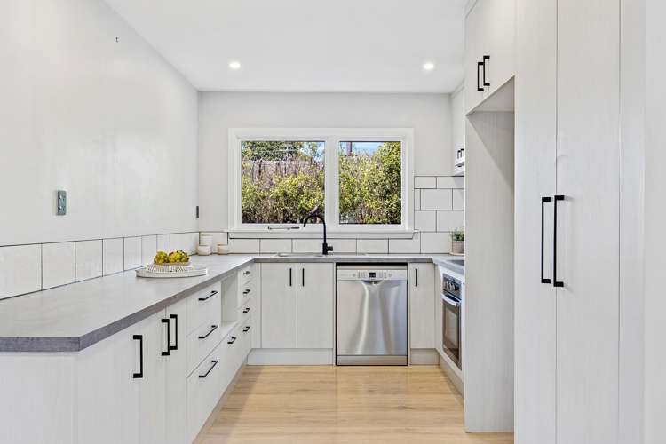 70 Woodbury Street_2