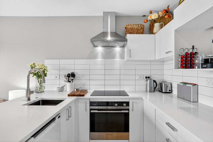 E3/71 Spencer Road Albany_6