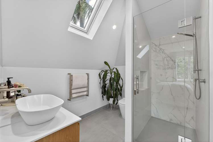 5 Dempsey Street Remuera_12