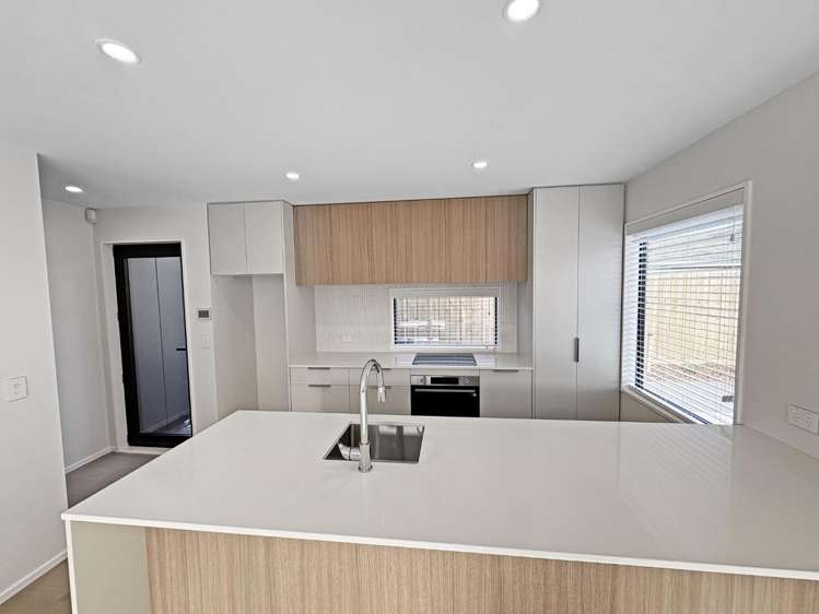 3/2 Deloraine Street 1535_1