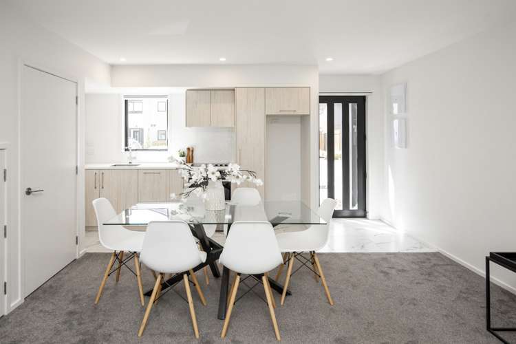 2/25 Hargest Crescent Sydenham_4