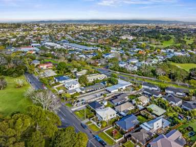 31 Purchas Hill Drive, 41 Rockfield Road and 70 Malvern Road_4