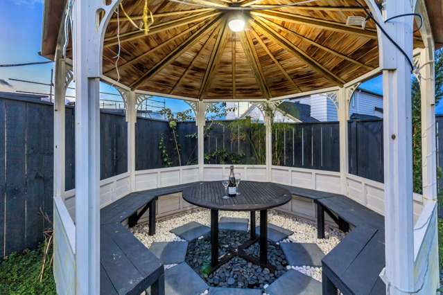 7 Lees Cove Karaka_3