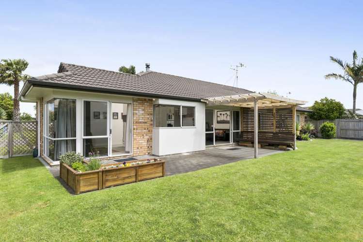 37 Manor Park Drive Pyes Pa_15