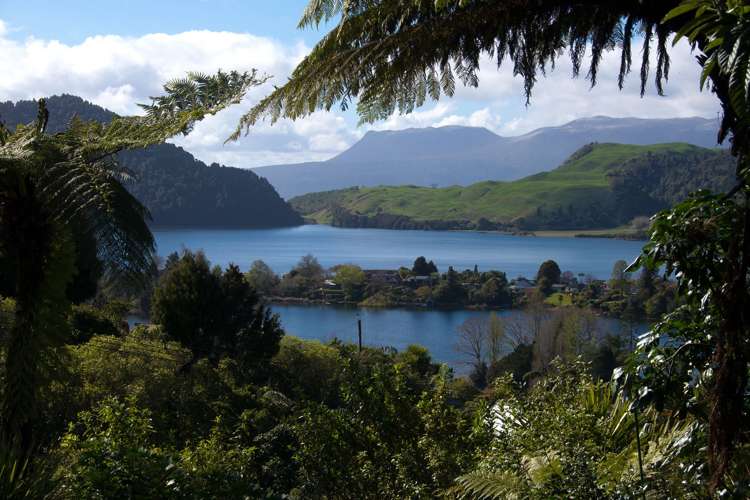 3 Ridge Road Lake Okareka_1