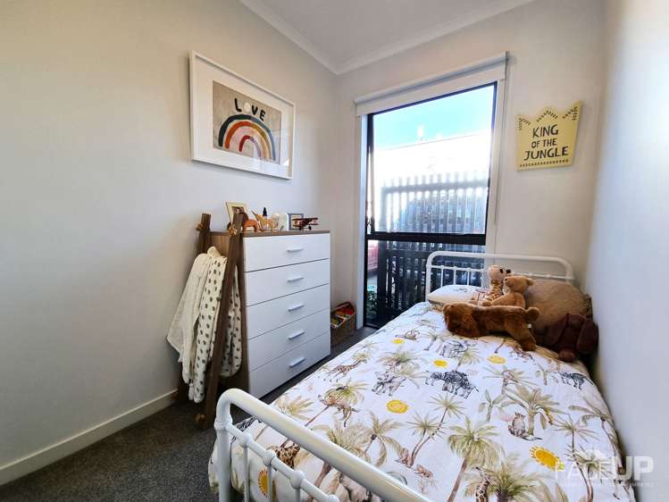 2/3 Genevieve Lane Hobsonville_10