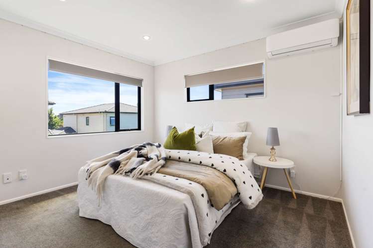 32 Arranmore Drive Flat Bush_15