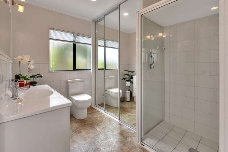 286 Beach Road Onerahi_5