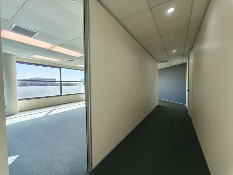 46 Taharoto Road Takapuna_5