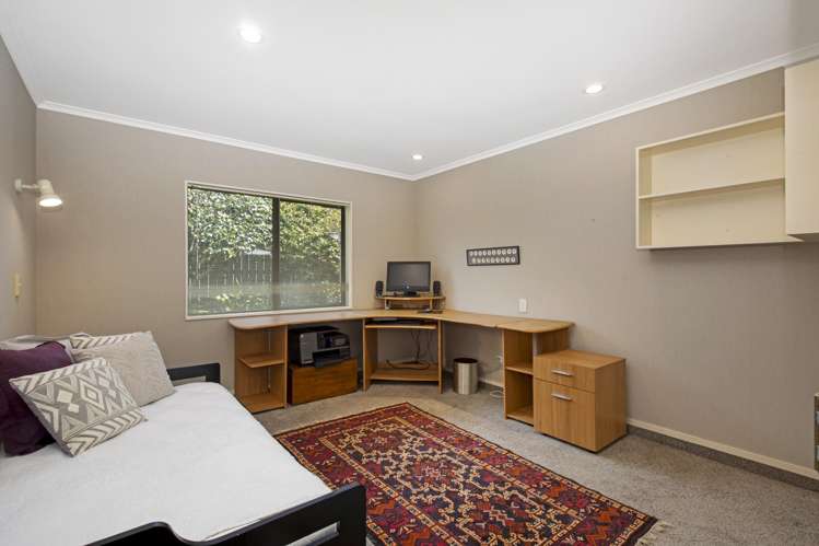 12 Papawai Grove Waikanae_11