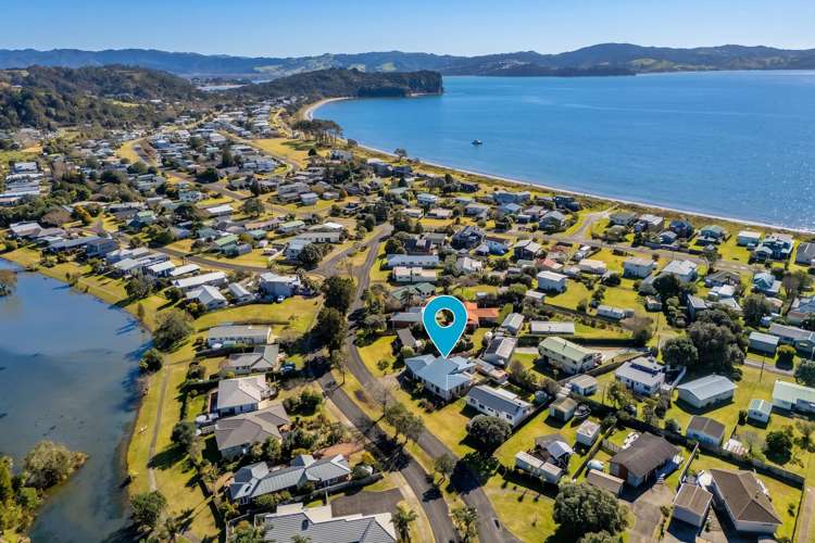 21 Charles Green Drive Cooks Beach_26