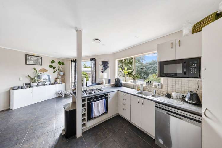 27 Pandora Place Pakuranga_4