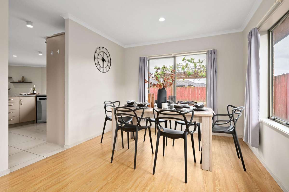 99 Barrington Drive_5