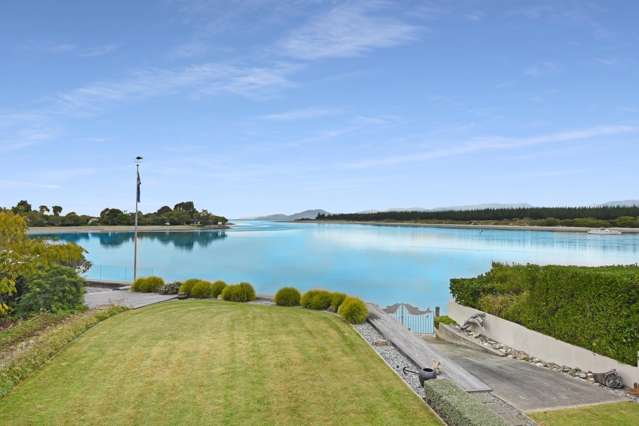 Premium Waterfront Mapua Paradise
