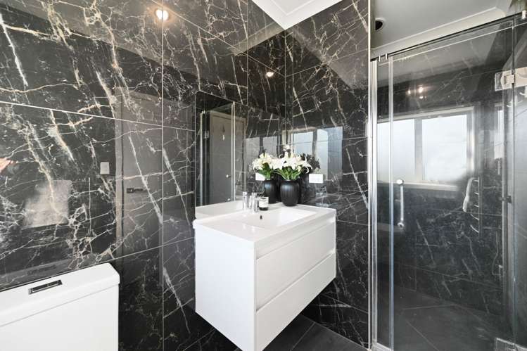 27 Teatree Close Huntington_14