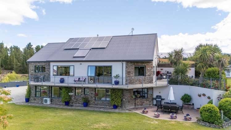 233 Letts Gully Road_1