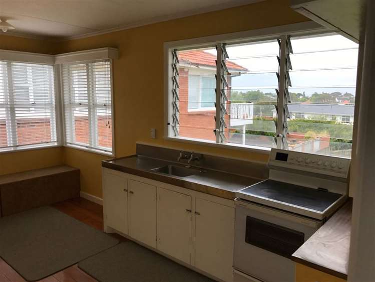 17 Williamson Avenue Belmont_5