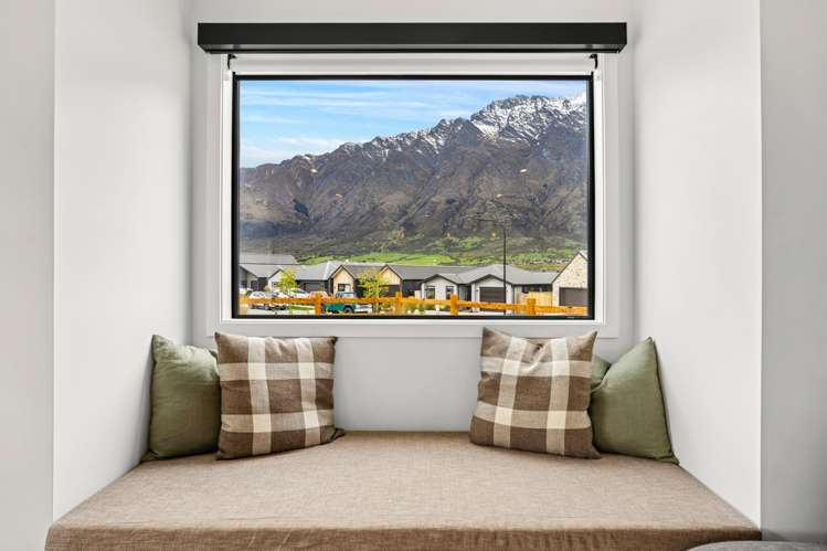 36 Friesian Close Jacks Point_4