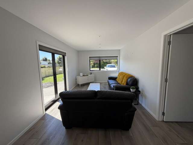 74 Catherine Crescent (Downstairs) Whitianga_2