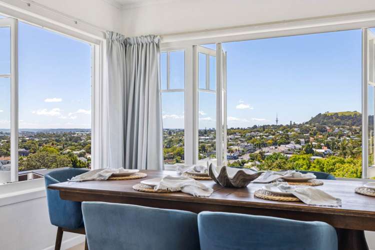 47 Landscape Road Mt Eden_0