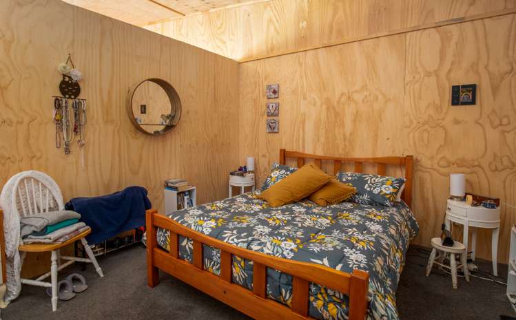 326 Golden Road Alexandra_16