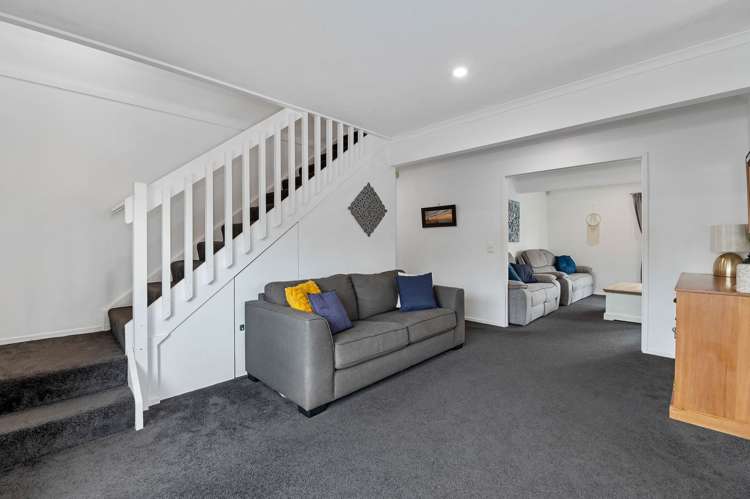 21 Kahurangi Drive Lynmore_6