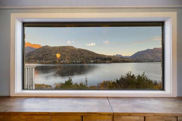 36 Perkins Road Queenstown Hill_4