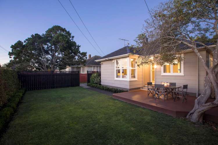 53 Caen Road Panmure_16