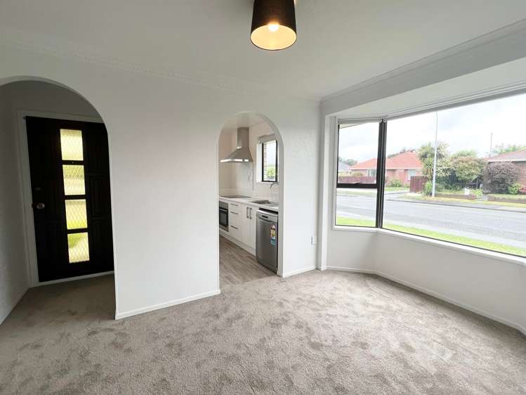 1/1 Iona Place Sockburn_6