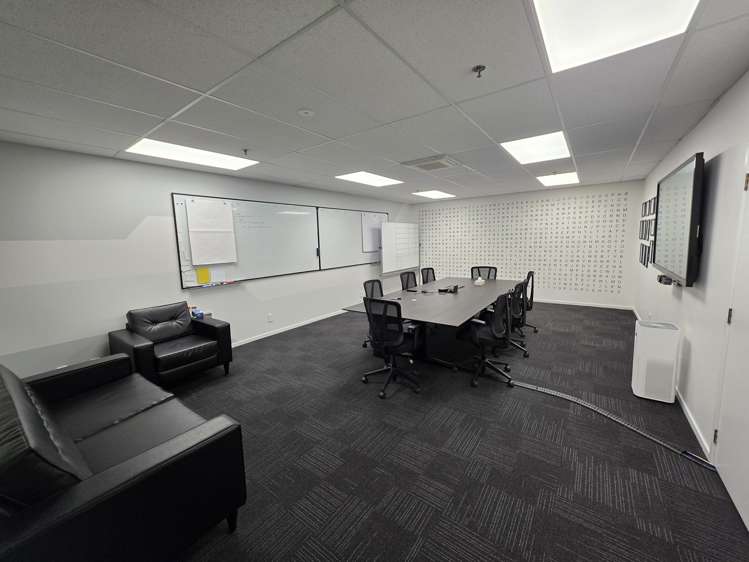 Tenancy B/31 Carbine Road Mt Wellington_1