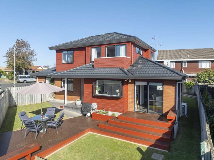 1/42 Headcorn Place Botany Downs_16