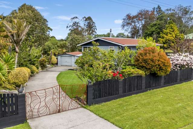 Family Ease in a Peaceful Garden Setting