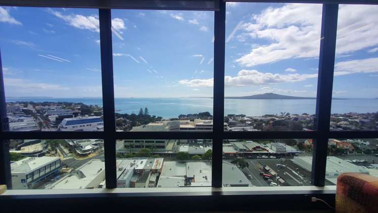 Level 10/5-7 Byron Avenue Takapuna_9