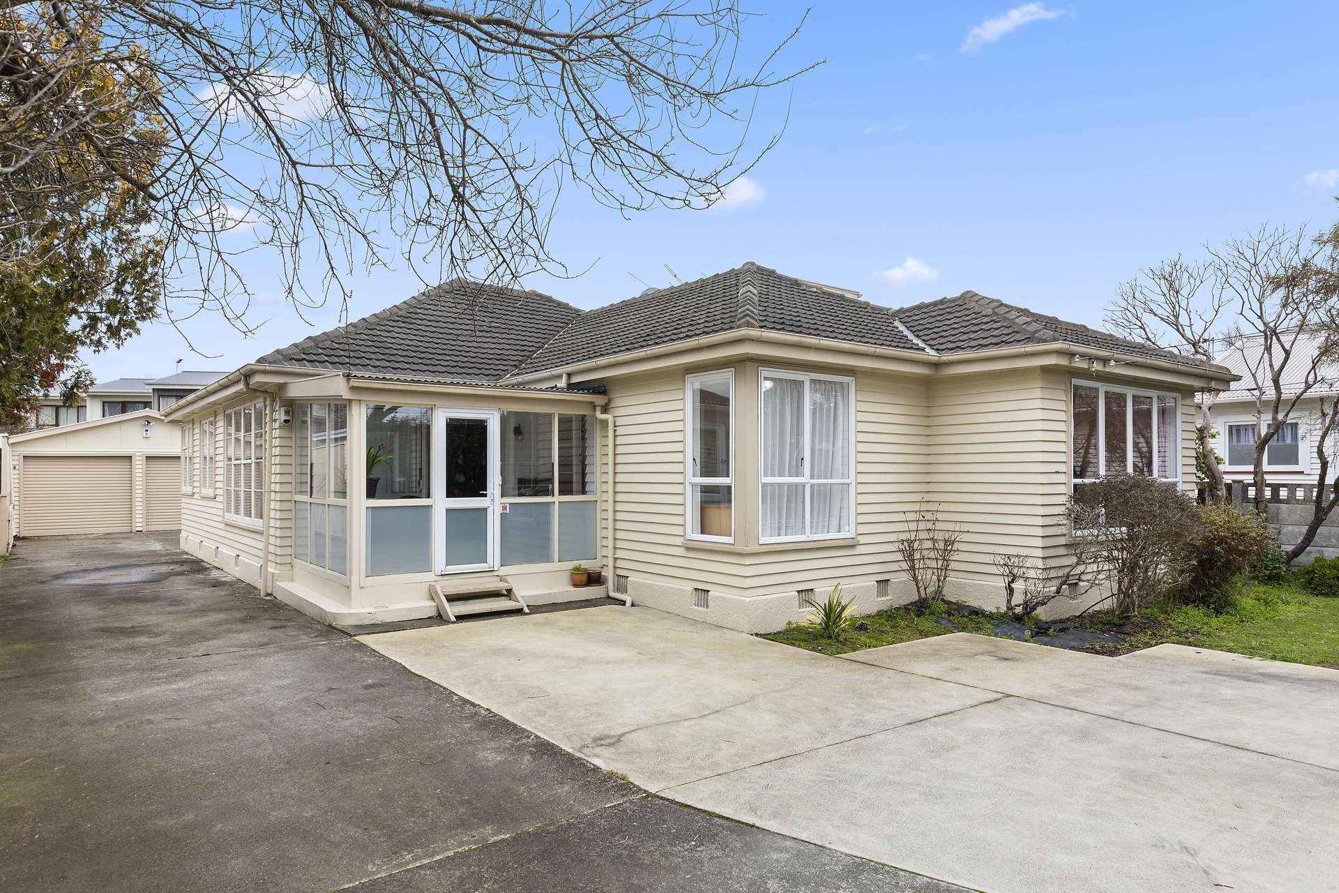 162 Kings Crescent Lower Hutt_0