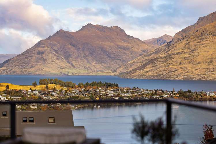 1 Stone Ridge Place Queenstown_11