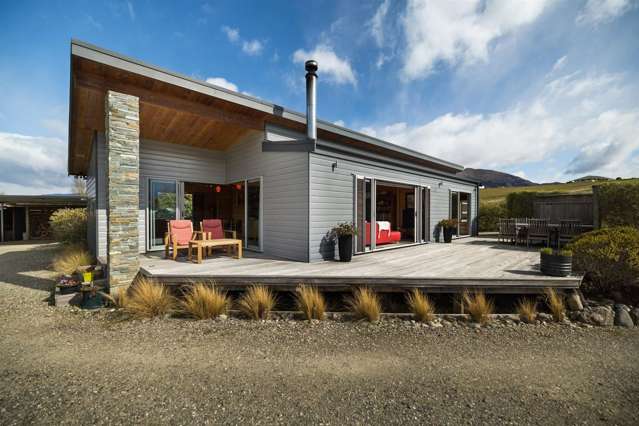 56 Charles Court Lake Hawea_1