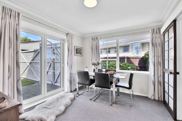 32 Hillcrest Place Avonhead_10