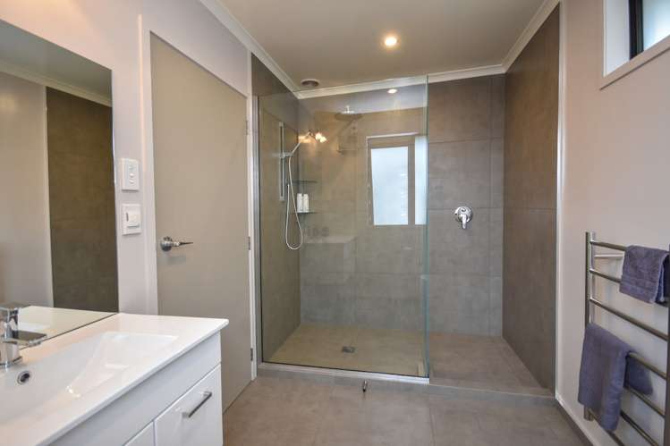 57 Grandvista Drive Green Island_16