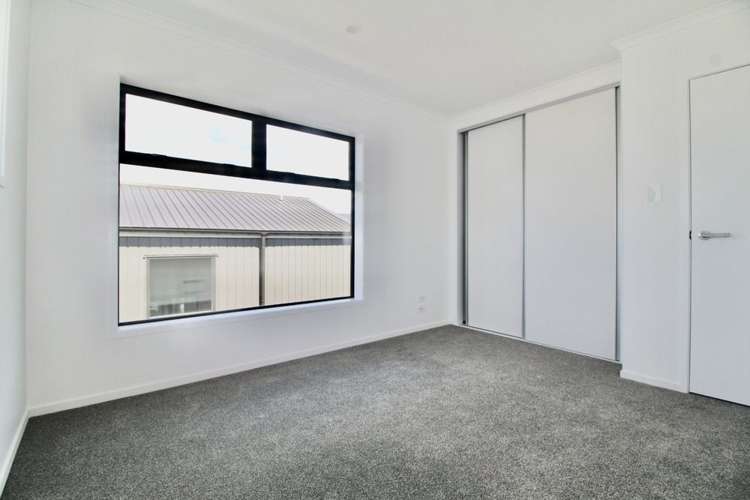 64 Nugget Ave Hobsonville_13