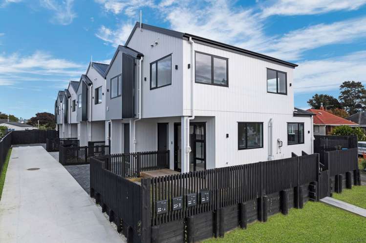 22b Healy Road Manurewa_9