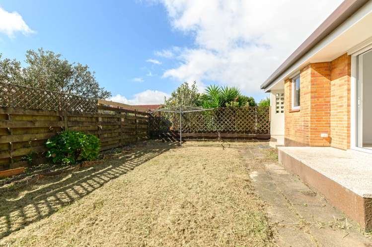 2b Cleland Crescent Blockhouse Bay_11