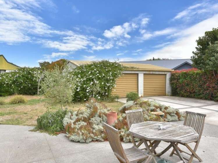 9 Collins Drive Waikuku Beach_8